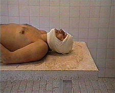 19.jpg (15570 bytes)